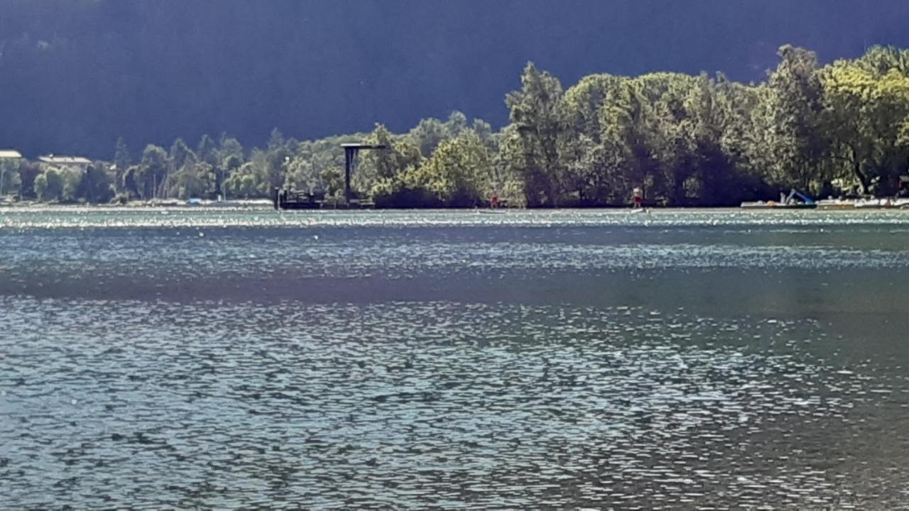 Wildente Am See Maishofen Kültér fotó